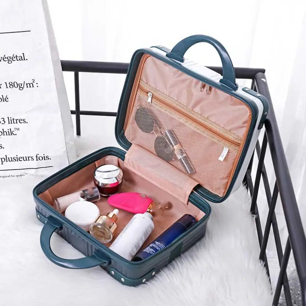 Compact Travel Companion